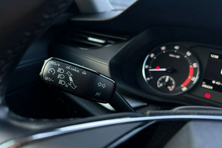 Skoda Octavia Salon Polska Poleasingowy I właściciel Serwis ASO VAT 23% Bezwypadkowy zdjęcie 16