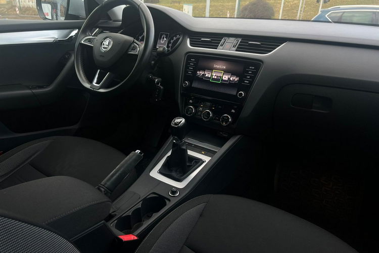 Skoda Octavia Salon Polska Poleasingowy I właściciel Serwis ASO VAT 23% Bezwypadkowy zdjęcie 10