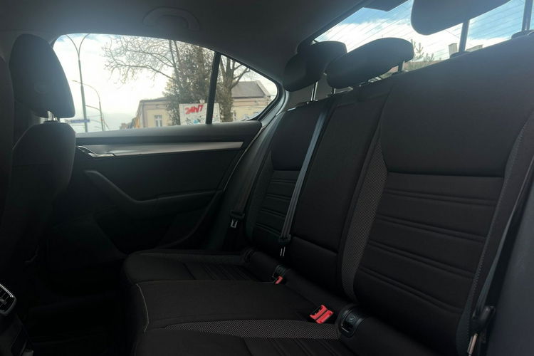 Skoda Octavia Salon Polska Poleasingowy I właściciel Serwis ASO VAT 23% Bezwypadkowy zdjęcie 12