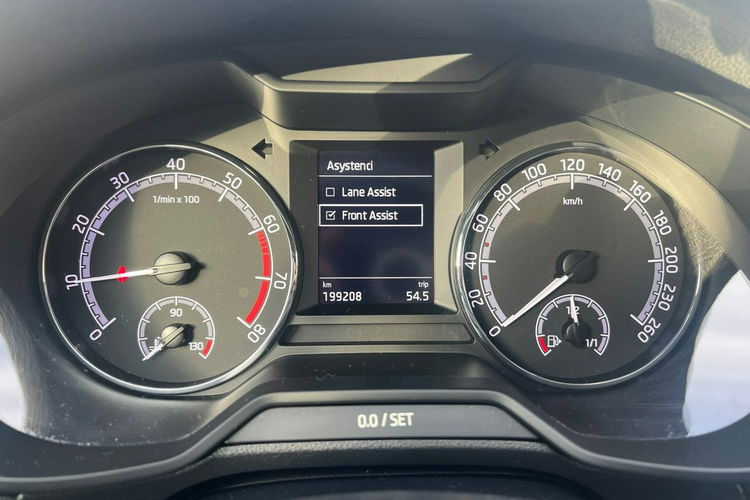 Skoda Octavia Salon Polska Poleasingowy I właściciel Serwis ASO VAT 23% Bezwypadkowy zdjęcie 15