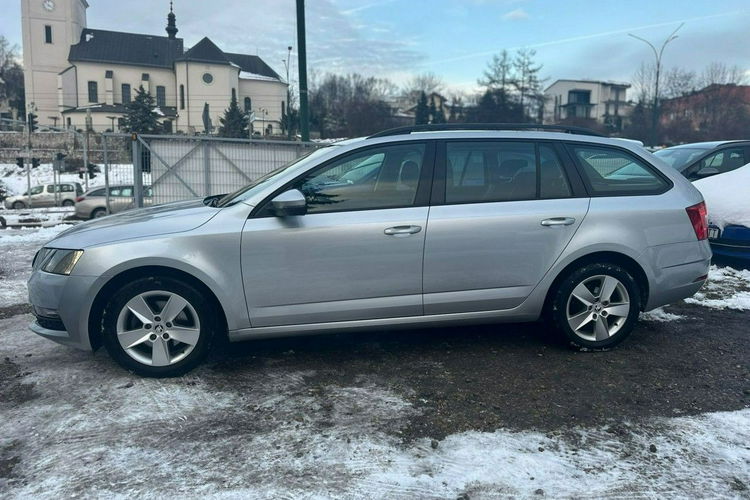 Skoda Octavia Salon Polska Poleasingowy I właściciel Serwis ASO VAT 23% Bezwypadkowy zdjęcie 10