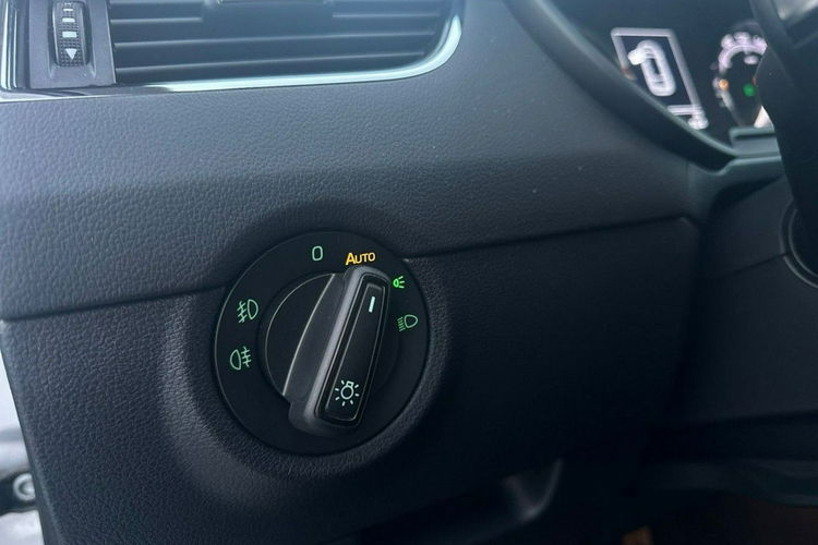 Skoda Octavia Salon Polska Poleasingowy I właściciel Serwis ASO VAT 23% Bezwypadkowy zdjęcie 12