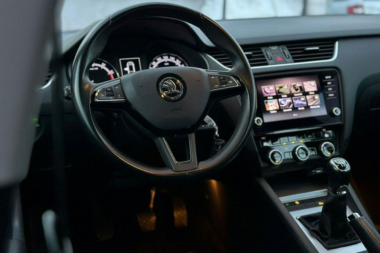 Skoda Octavia Salon Polska Poleasingowy I właściciel Serwis ASO VAT 23% Bezwypadkowy zdjęcie 36