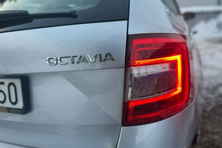 Skoda Octavia Salon Polska Poleasingowy I właściciel Serwis ASO VAT 23% Bezwypadkowy zdjęcie 6
