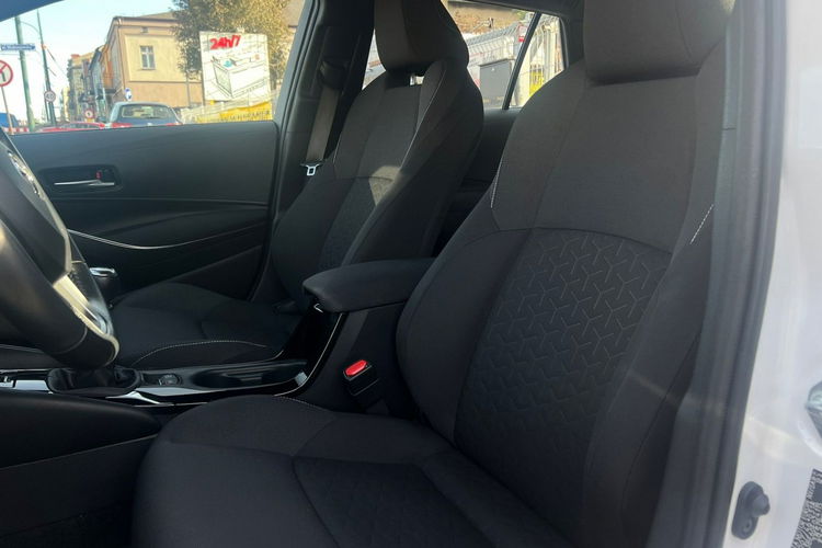 Toyota Corolla Salon Polska Poleasingowy I właściciel Serwis ASO VAT 23% Bezwypadkowy zdjęcie 15