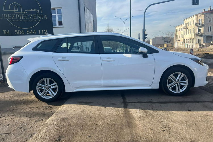 Toyota Corolla Salon Polska Poleasingowy I właściciel Serwis ASO VAT 23% Bezwypadkowy zdjęcie 4