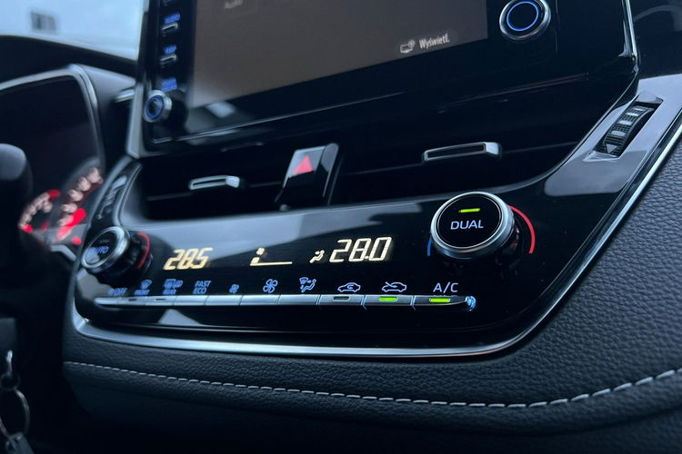 Toyota Corolla Salon Polska Cena Brutto I właściciel Serwis ASO VAT 23% Bezwypadkowy zdjęcie 26