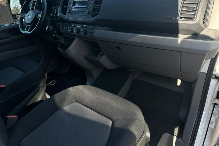 Volkswagen Crafter Salon Polska Poleasingowy I właściciel Serwis ASO VAT 23% Bezwypadkowy zdjęcie 21