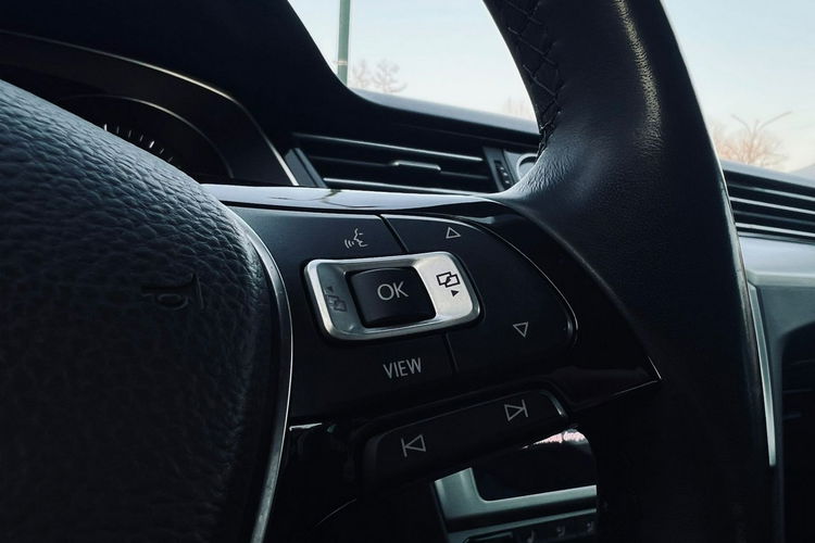 Volkswagen Passat Salon Polska Poleasingowy I właściciel Serwis ASO VAT 23% Bezwypadkowy zdjęcie 11