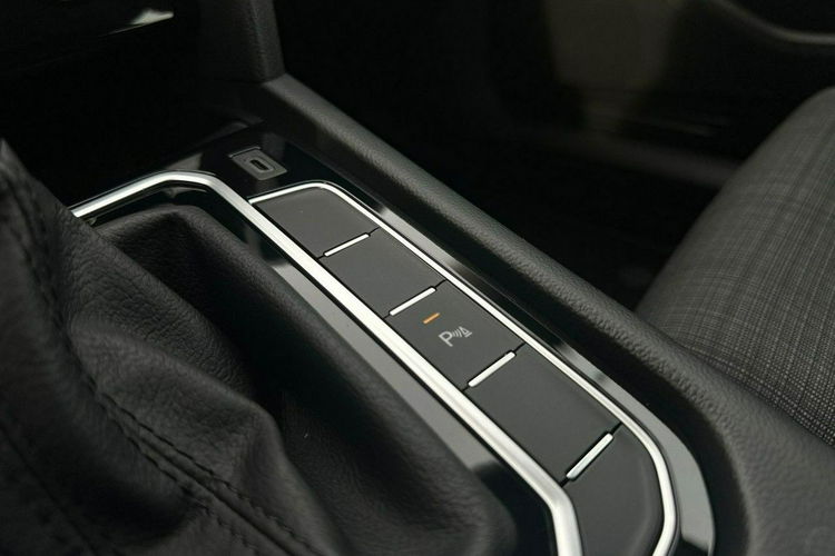 Volkswagen Passat Salon Polska Poleasingowy I właściciel Serwis ASO VAT 23% Bezwypadkowy zdjęcie 19