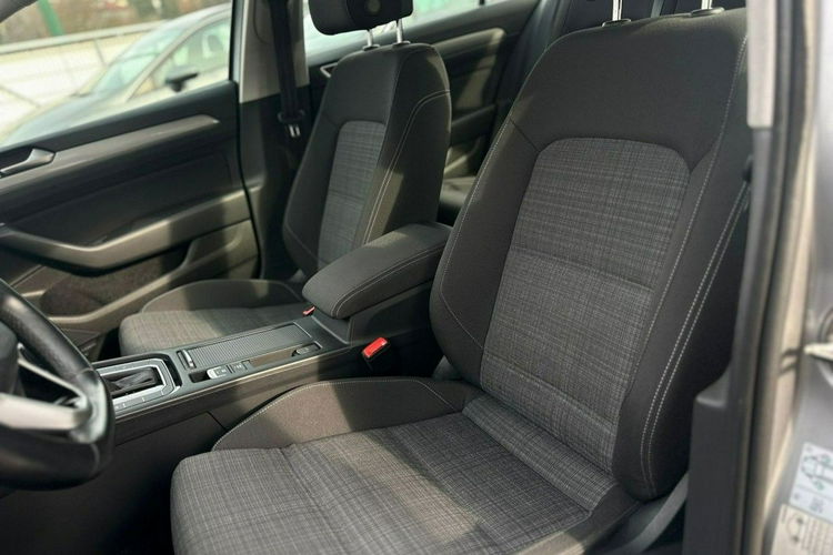 Volkswagen Passat Salon Polska Poleasingowy I właściciel Serwis ASO VAT 23% Bezwypadkowy zdjęcie 25