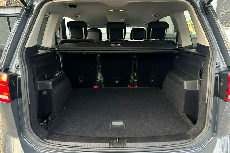 Volkswagen Touran Salon Polska Poleasingowy I właściciel Serwis ASO VAT 23% Bezwypadkowy zdjęcie 36