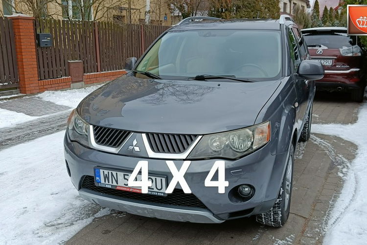Mitsubishi Outlander 2.4 MIVEC Instyle.4WD,  170KM,  automat,  skóra,  7-osobowy zdjęcie 1