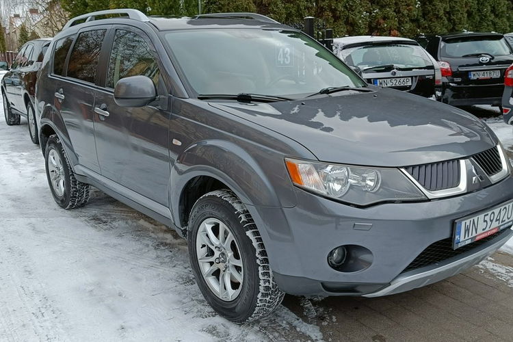 Mitsubishi Outlander 2.4 MIVEC Instyle.4WD,  170KM,  automat,  skóra,  7-osobowy zdjęcie 10