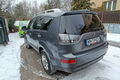 samochód osobowy Mitsubishi zdjęcie 4