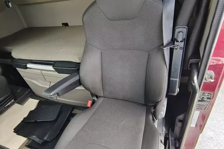 MAN TGX 18.510 GX / E6 / STANDARD / AUTOMAT / RETARDER zdjęcie 8