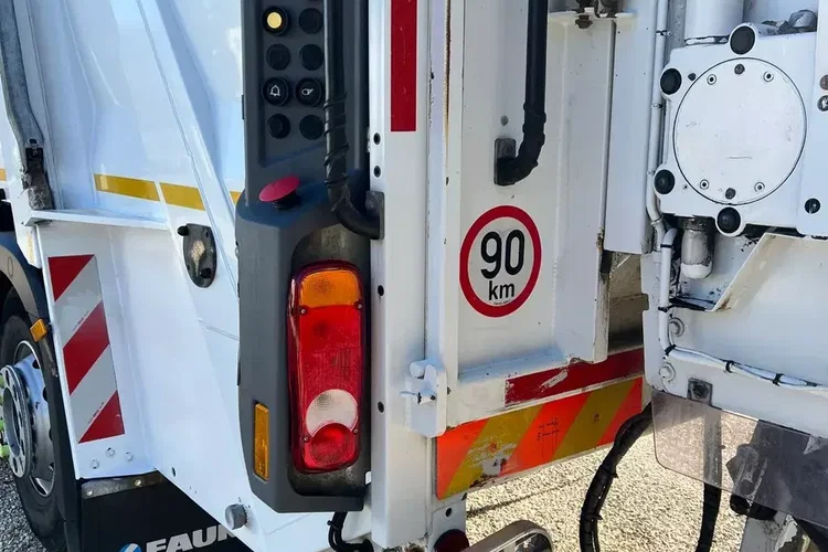 Mercedes AROCS eur6 FAUN VARIOPRSS 520 zdjęcie 11