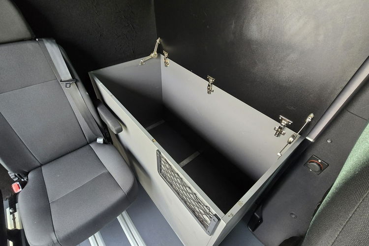 Mercedes Sprinter 319 CDi 3.0 CDi 190KM / Salon PL I-właściciel / Zabudowa warsztatowa zdjęcie 20