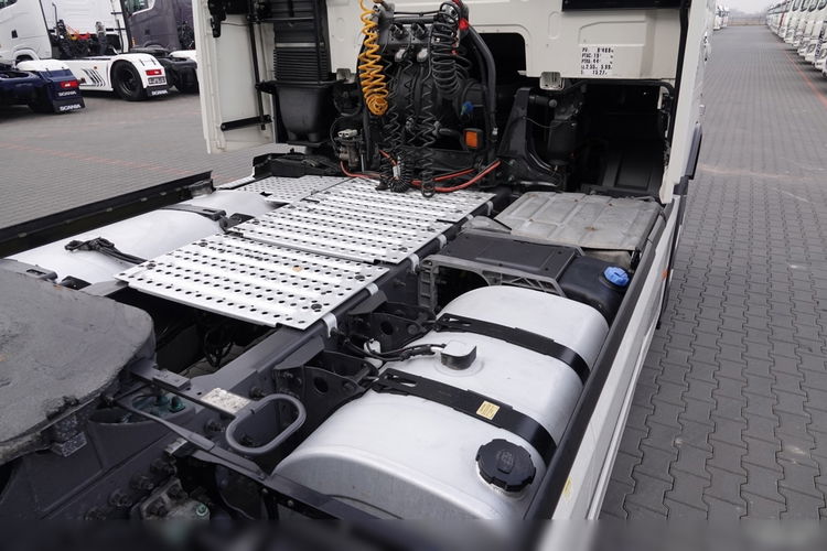Volvo FH 540 / 2017 ROK / OPONY 100% / SPROWADZONY / PO KONTRAKCIE SERWISOWYM zdjęcie 17
