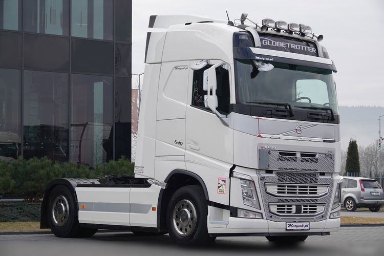Volvo FH 540 / 2017 ROK / OPONY 100% / SPROWADZONY / PO KONTRAKCIE SERWISOWYM zdjęcie 1