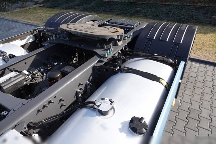 Renault T 480 / 13L / HIGH CAB / METALIK / 2023 ROK / 137 TYS. KM / PO KONTRAKCIE SERWISOWYM zdjęcie 12