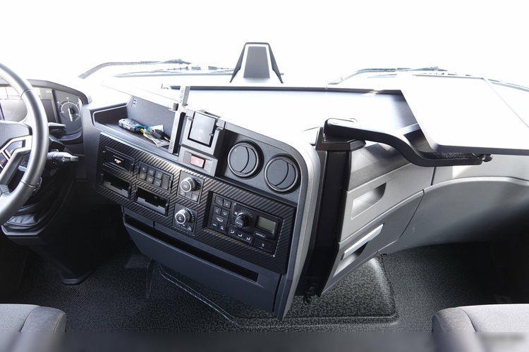 Renault T 480 / 13L / HIGH CAB / METALIK / 2023 ROK / 137 TYS. KM / PO KONTRAKCIE SERWISOWYM zdjęcie 33