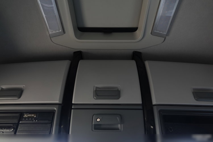 Renault T 480 / 13L / HIGH CAB / METALIK / 2023 ROK / 137 TYS. KM / PO KONTRAKCIE SERWISOWYM zdjęcie 36