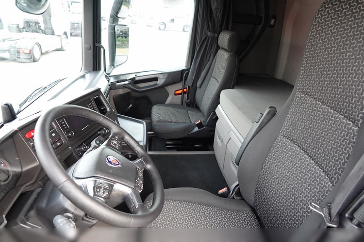 Scania R 450 / RETARDER / CAŁA NA PODUSZKACH / HYDRAULIKA / PO KONTRAKCIE SERWISOWYM zdjęcie 25