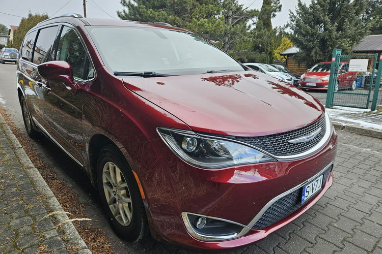 Chrysler Pacifica Automat / Klimatronic 4 strefowy / Podgrzewane fotele / itd. zdjęcie 2