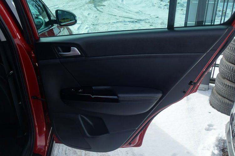 Sportage Kia Sportage 2016 1.7 diesel 116km grzane skóry kamera navi zdjęcie 13