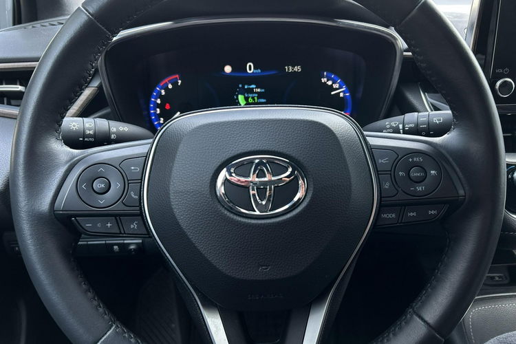 Toyota Corolla TS 1.8 HSD 122KM TREK, salon Polska, gwarancja zdjęcie 11