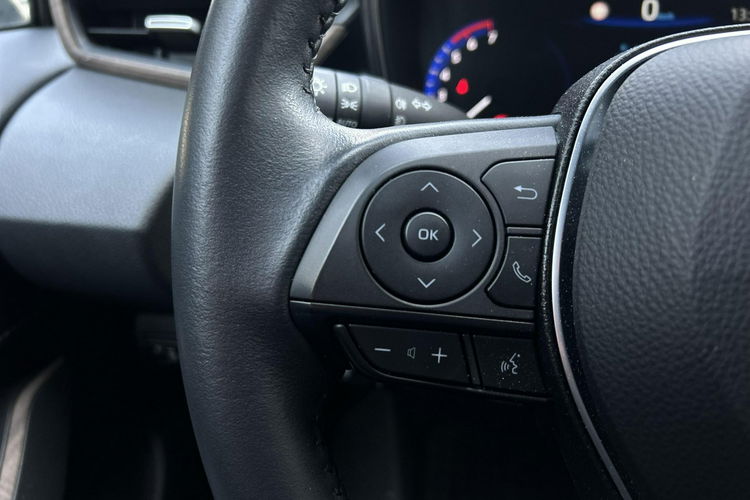 Toyota Corolla TS 1.8 HSD 122KM TREK, salon Polska, gwarancja zdjęcie 16