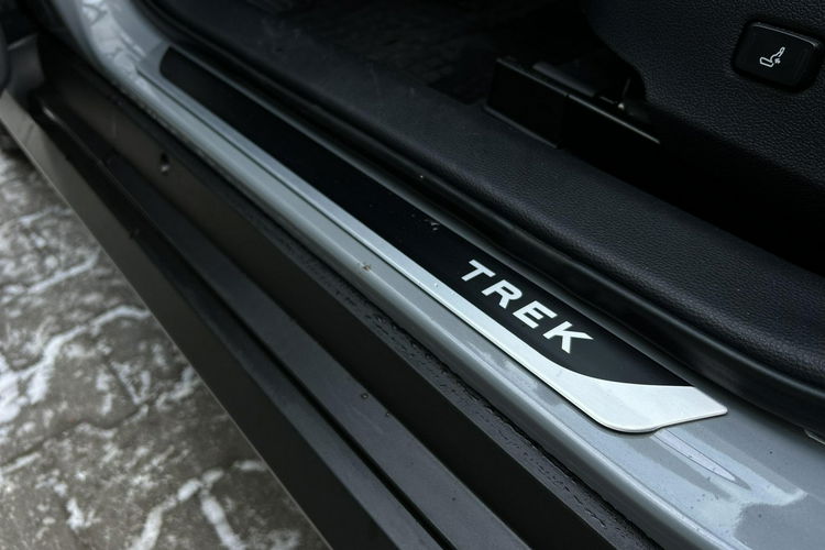 Toyota Corolla TS 1.8 HSD 122KM TREK, salon Polska, gwarancja zdjęcie 29