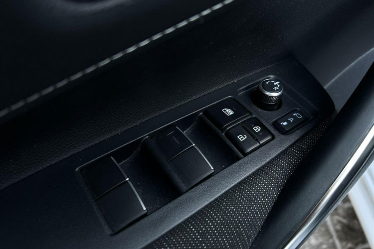 Toyota Corolla 2.0HSD 196KM COMFORT TECH, salon Polska, gwarancja zdjęcie 21