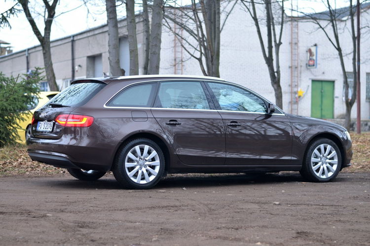 Audi A4 2.0TDI 177KM Automat Pełny Serwis Dobra wersja zdjęcie 3