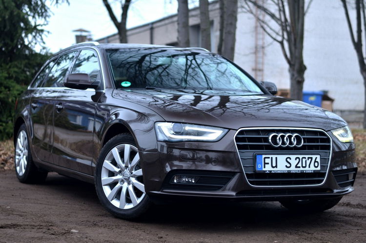 Audi A4 2.0TDI 177KM Automat Pełny Serwis Dobra wersja zdjęcie 6