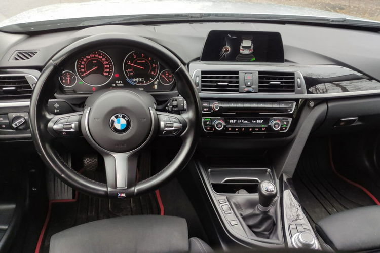 BMW 320 2.0 150KM Xdrive Sport zdjęcie 4