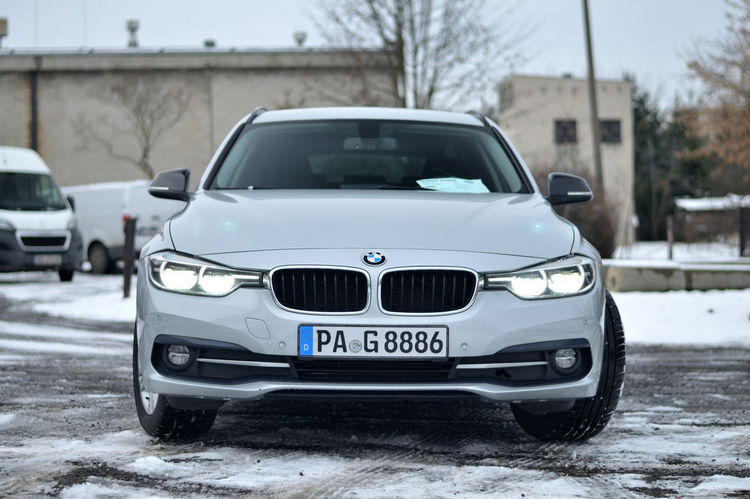 BMW 320 2.0 150KM Xdrive Sport zdjęcie 6