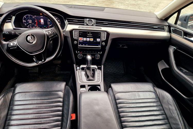 Volkswagen Passat 4-Motion. 4x grzane + wentylowane fotele. Dsg. Virtualny Kokpit.Skóra zdjęcie 16