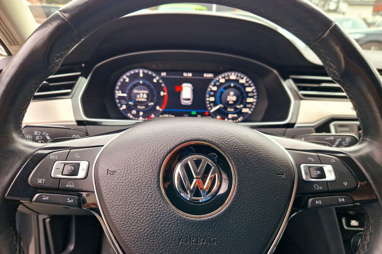Volkswagen Passat 4-Motion. 4x grzane + wentylowane fotele. Dsg. Virtualny Kokpit.Skóra zdjęcie 24