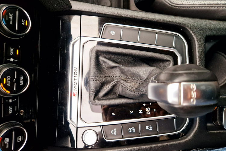 Volkswagen Passat 4-Motion. 4x grzane + wentylowane fotele. Dsg. Virtualny Kokpit.Skóra zdjęcie 31