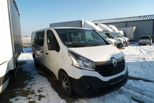 Renault Trafic trafic 9 osobowy long polski salon