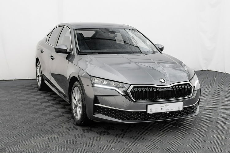 Skoda Octavia 1.5 TSI mHEV 150KM Selection DSG Podgrz.f K.cof Ambient Salon PL VAT23 zdjęcie 3