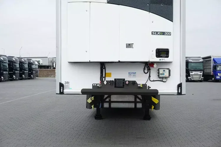 Lamberet CHŁODNIA / DOPPELSTOCK / THERMO KING / OŚ PODNOSZONA zdjęcie 18