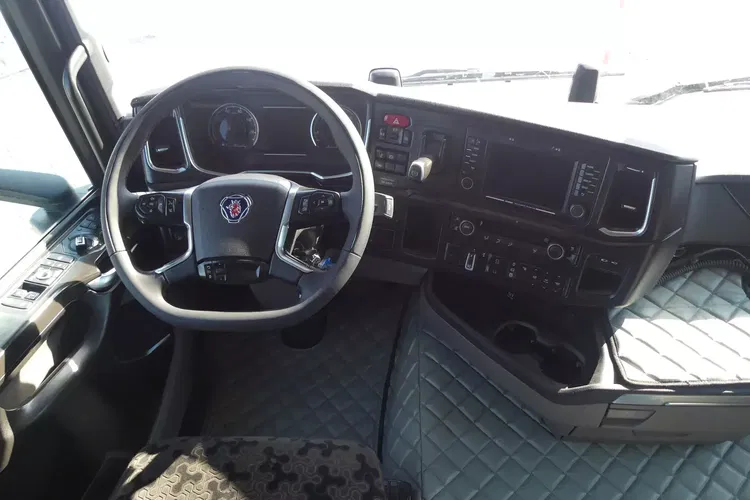 Scania R500 / 6x2 / EURO 6 / OŚ SKRĘTNA / RAMA DO ZABUDOWY / zdjęcie 21