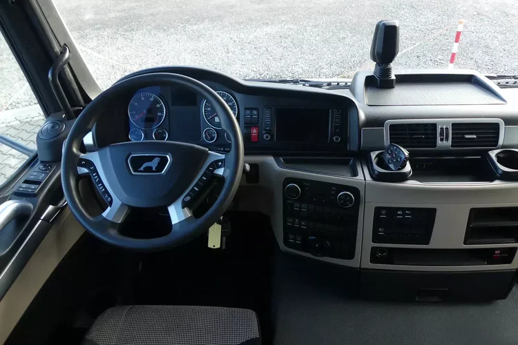 MAN TGM 18.290 / IZOTERMA + WINDA / GLOB / EURO 6 / OTWIERANY BOK / zdjęcie 29