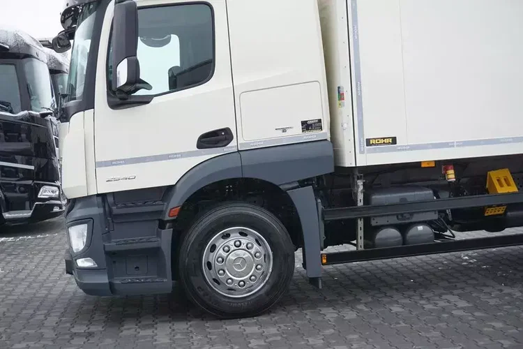Mercedes / ACTROS / 2540 / ACC / E 6 / ZESTAW PRZEJAZDOWY / CHŁODNIA + WINDA / 38 PALET zdjęcie 17