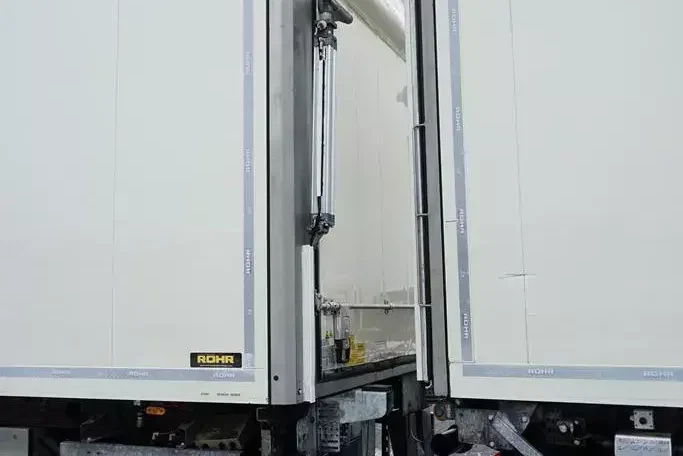 Mercedes / ACTROS / 2540 / ACC / E 6 / ZESTAW PRZEJAZDOWY / CHŁODNIA + WINDA / 38 PALET zdjęcie 30