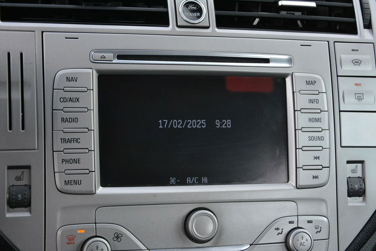 Ford Kuga Individual ST 4x4 bi-Xenon Navi Kamera Skóry ASO zdjęcie 27