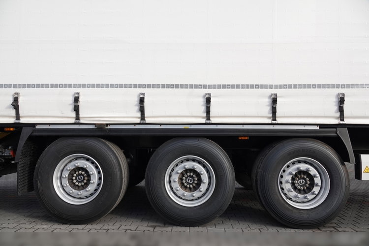 Krone FIRANKA / WINDA ZAŁADOWCZA / 2022 ROK / OPONY 100 % / OŚ PODNOSZONA zdjęcie 13